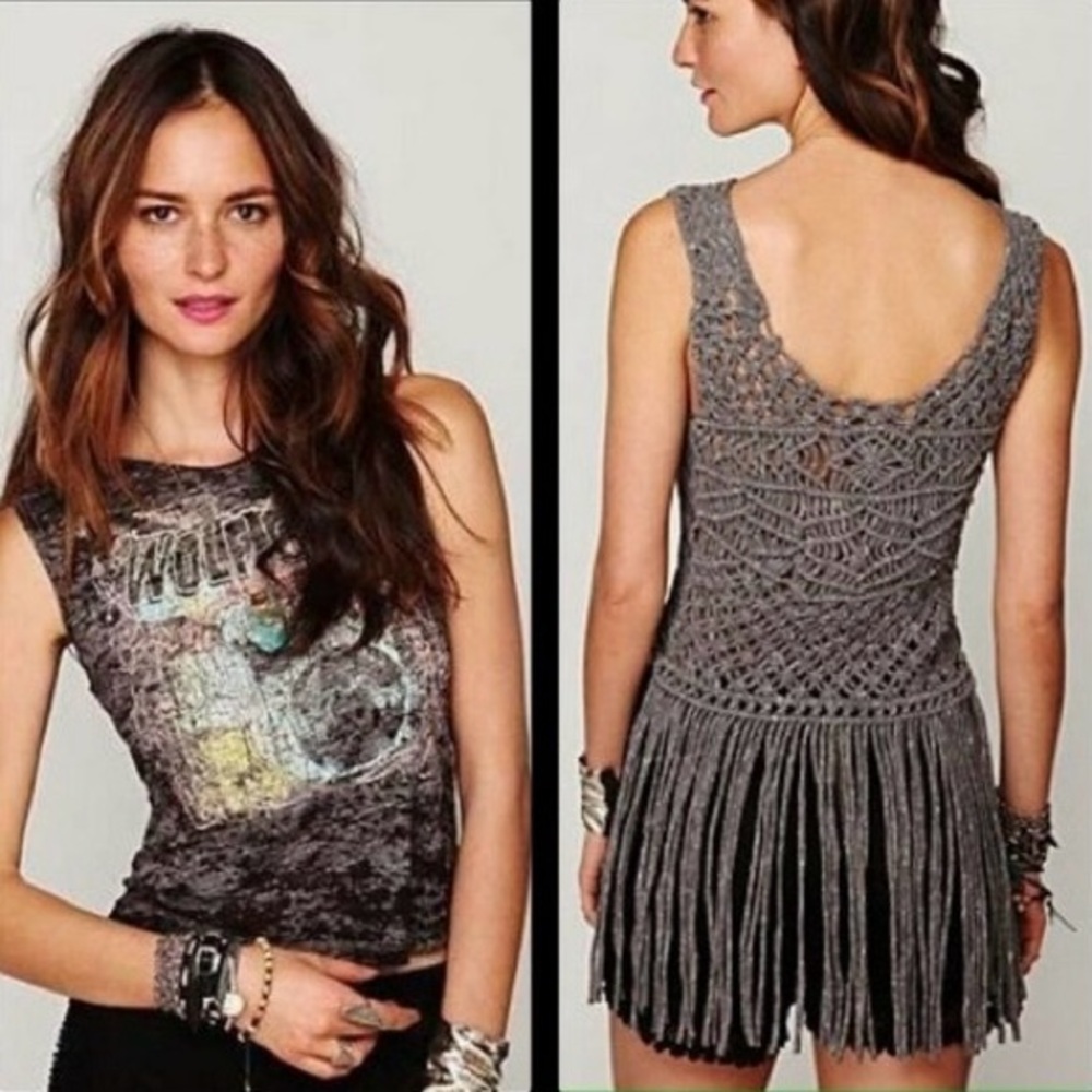We the Free by Free People distressed gray graphic macramé top, size XS/S